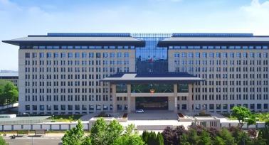 陜西省級各民主黨派領(lǐng)導(dǎo)班子成員、無黨派人士和民營經(jīng)濟(jì)代表人士暑期讀書班座談會召開