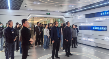 鎮(zhèn)坪縣工商聯(lián)組織民營企業(yè)家赴南通研學(xué)